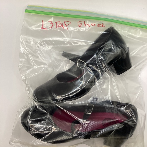 Black tap shoes for four year olds - Picture 3 of 3